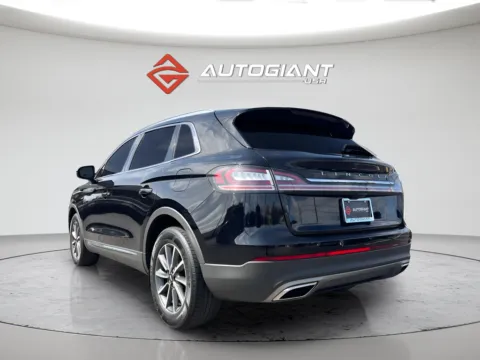 More photos of 2022 Lincoln Nautilus Standard at AutoGiant USA Indianapolis, IN