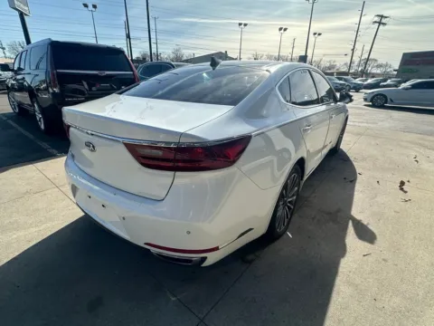 More photos of 2017 Kia Cadenza Technology at AutoGiant USA Indianapolis, IN