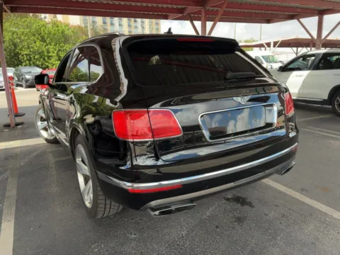 Another view of 2017 Bentley Bentayga W12 for sale in Indianapolis, IN at AutoGiant USA Indianapolis