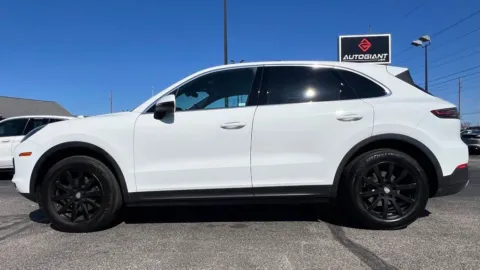 Another view of 2020 Porsche Cayenne for sale in Indianapolis, IN at AutoGiant USA Indianapolis