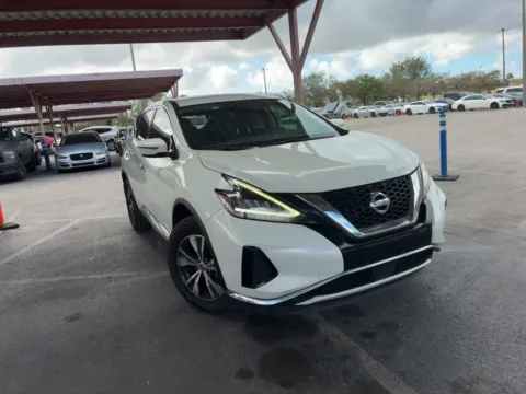 Photos of 2020 Nissan Murano S for sale in Indianapolis, IN at AutoGiant USA Indianapolis
