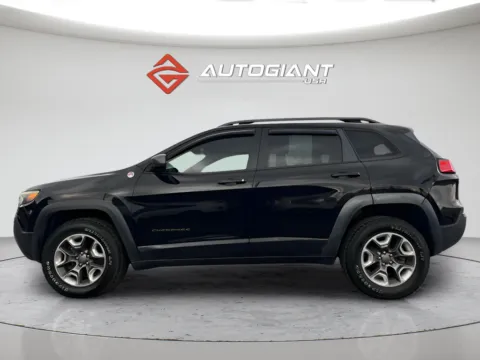 Another view of 2019 Jeep Cherokee Trailhawk for sale in Indianapolis, IN at AutoGiant USA Indianapolis