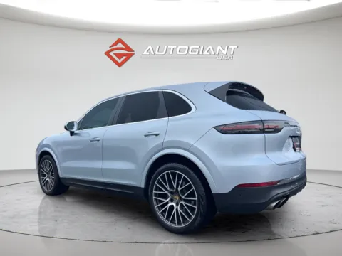 More photos of 2019 Porsche Cayenne S at AutoGiant USA Indianapolis, IN