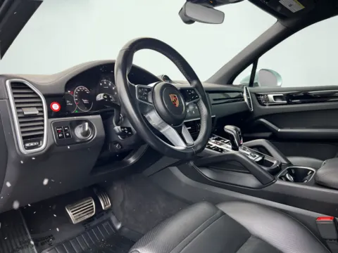 Photos of 2019 Porsche Cayenne S for sale in Indianapolis, IN at AutoGiant USA Indianapolis