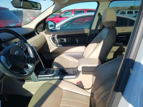 More photos of 2018 Land Rover Discovery Sport HSE at AutoGiant USA Indianapolis, IN