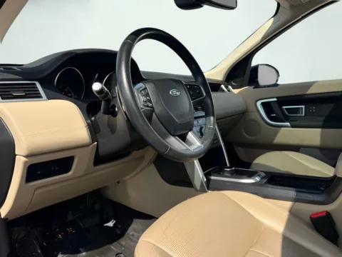Photos of 2018 Land Rover Discovery Sport HSE for sale in Indianapolis, IN at AutoGiant USA Indianapolis