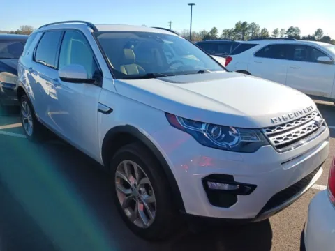 Photos of 2018 Land Rover Discovery Sport HSE for sale in Indianapolis, IN at AutoGiant USA Indianapolis