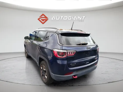 More photos of 2018 Jeep Compass Trailhawk at AutoGiant USA Indianapolis, IN