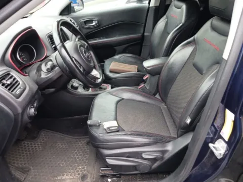 More photos of 2018 Jeep Compass Trailhawk at AutoGiant USA Indianapolis, IN