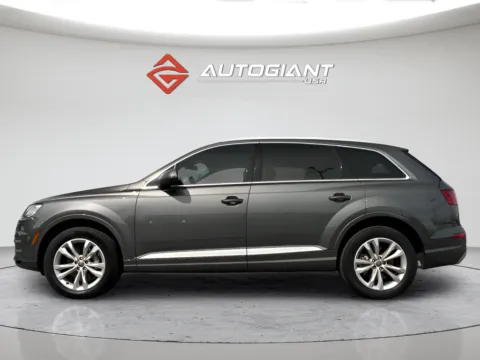 Another view of 2019 Audi Q7 45 Premium Plus for sale in Indianapolis, IN at AutoGiant USA Indianapolis