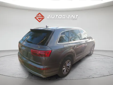 Another view of 2019 Audi Q7 45 Premium Plus for sale in Indianapolis, IN at AutoGiant USA Indianapolis