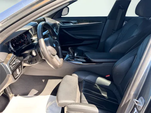 More photos of 2018 BMW 5 Series 530i at AutoGiant USA Indianapolis, IN