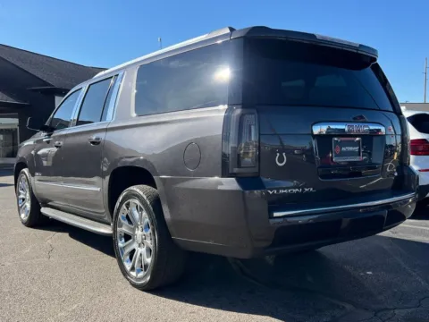 More photos of 2016 GMC Yukon XL Denali at AutoGiant USA Indianapolis, IN