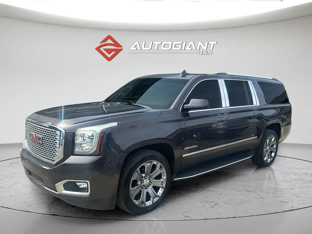 Gray 2016 GMC Yukon XL Denali for sale in Indianapolis, IN