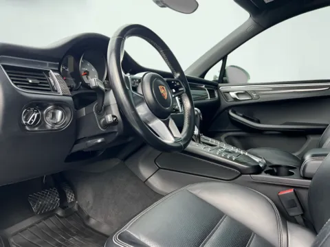 Photos of 2018 Porsche Macan GTS for sale in Indianapolis, IN at AutoGiant USA Indianapolis