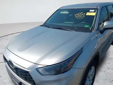 Silver 2023 Toyota Highlander L for sale in Indianapolis, IN