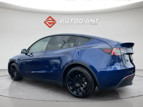 More photos of 2023 Tesla Model Y Long Range at AutoGiant USA Indianapolis, IN