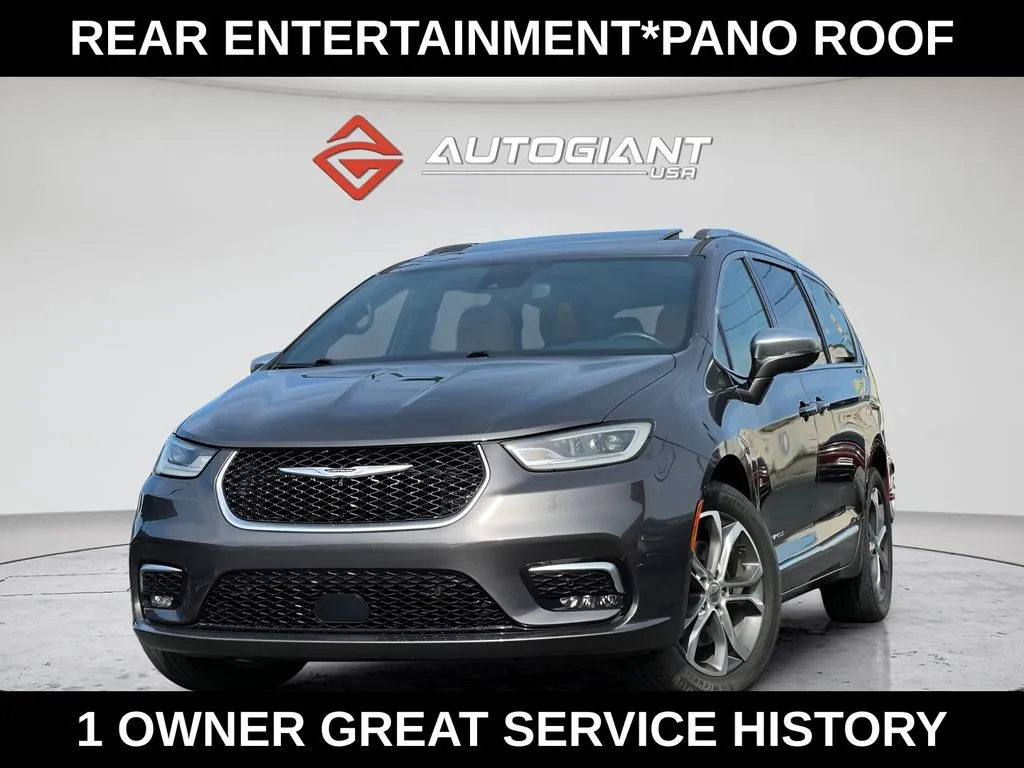 Unknown 2021 Chrysler Pacifica Pinnacle for sale in Indianapolis, IN