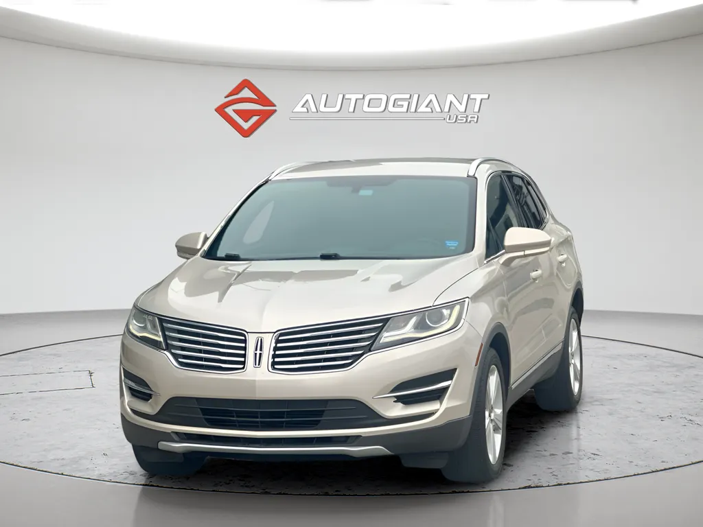 White 2017 Lincoln MKC Premiere for sale in Indianapolis, IN