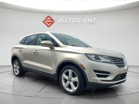 More photos of 2017 Lincoln MKC Premiere at AutoGiant USA Indianapolis, IN