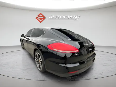 More photos of 2016 Porsche Panamera 4 at AutoGiant USA Indianapolis, IN