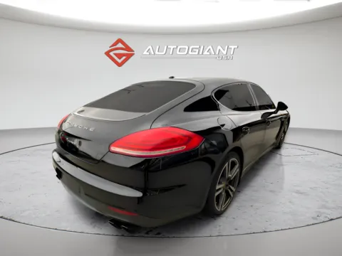 More photos of 2016 Porsche Panamera 4 at AutoGiant USA Indianapolis, IN