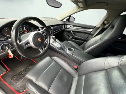 Photos of 2016 Porsche Panamera 4 for sale in Indianapolis, IN at AutoGiant USA Indianapolis