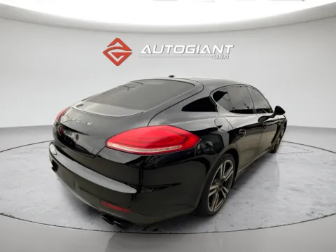 More photos of 2016 Porsche Panamera 4 at AutoGiant USA Indianapolis, IN