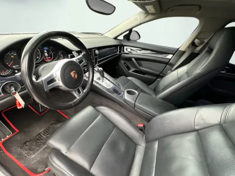 Photos of 2016 Porsche Panamera 4 for sale in Indianapolis, IN at AutoGiant USA Indianapolis