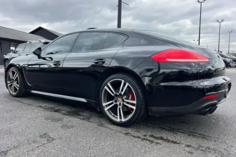 More photos of 2016 Porsche Panamera 4 at AutoGiant USA Indianapolis, IN