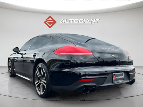 More photos of 2016 Porsche Panamera 4 at AutoGiant USA Indianapolis, IN