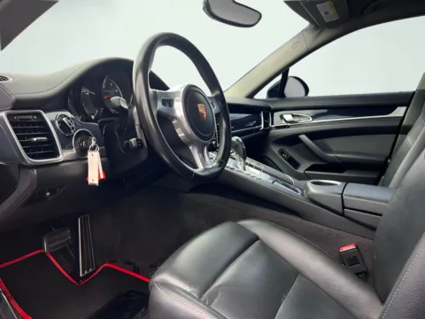 Photos of 2016 Porsche Panamera 4 for sale in Indianapolis, IN at AutoGiant USA Indianapolis