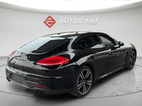 More photos of 2016 Porsche Panamera 4 at AutoGiant USA Indianapolis, IN