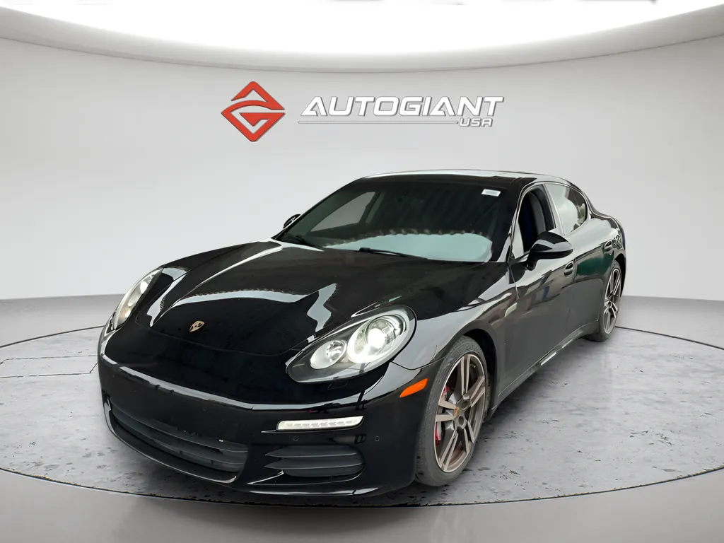 Black 2016 Porsche Panamera 4 for sale in Indianapolis, IN