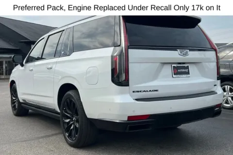 More photos of 2022 Cadillac Escalade ESV Sport Platinum at AutoGiant USA Indianapolis, IN