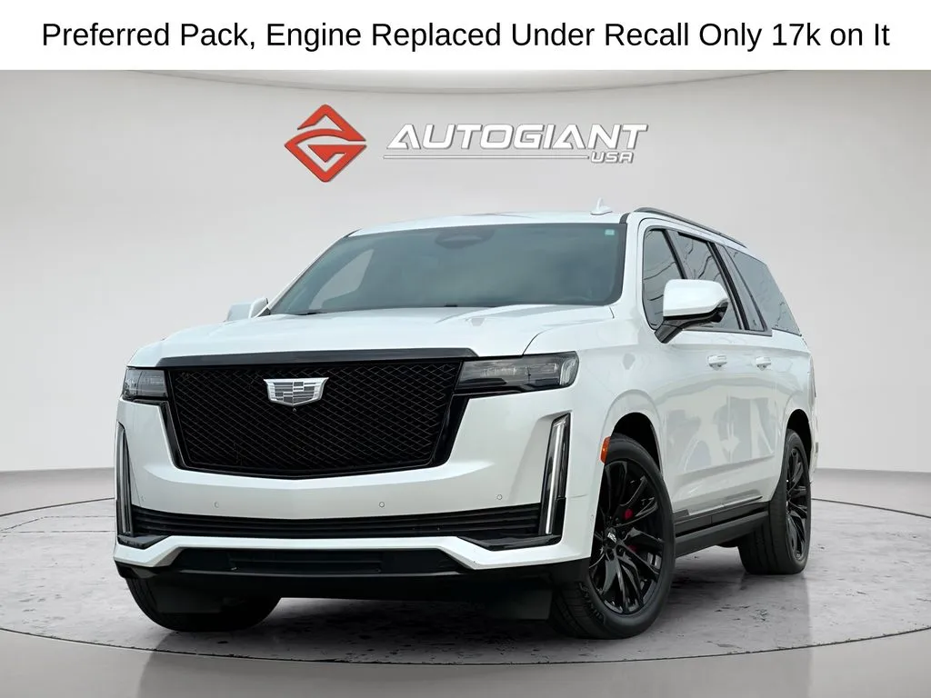 White 2022 Cadillac Escalade ESV Sport Platinum for sale in Indianapolis, IN