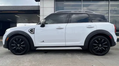 Another view of 2019 MINI Cooper S Countryman Cooper S ALL4 for sale in Indianapolis, IN at AutoGiant USA Indianapolis