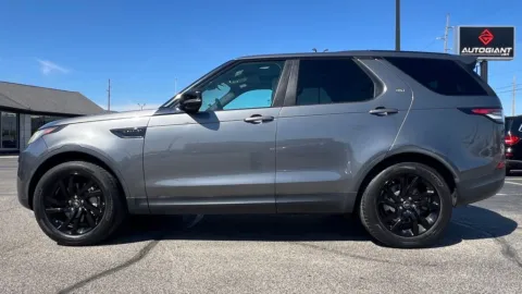 Another view of 2018 Land Rover Discovery SE for sale in Indianapolis, IN at AutoGiant USA Indianapolis