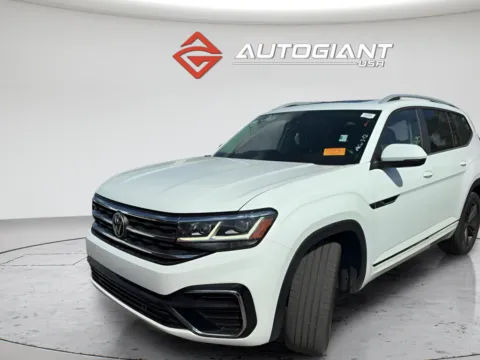 White 2022 Volkswagen Atlas 3.6L V6 SEL R-Line for sale in Indianapolis, IN