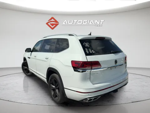 Another view of 2022 Volkswagen Atlas 3.6L V6 SEL R-Line for sale in Indianapolis, IN at AutoGiant USA Indianapolis