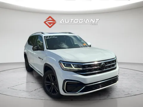 Photos of 2022 Volkswagen Atlas 3.6L V6 SEL R-Line for sale in Indianapolis, IN at AutoGiant USA Indianapolis