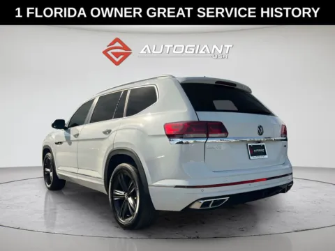 More photos of 2022 Volkswagen Atlas 3.6L V6 SEL R-Line at AutoGiant USA Indianapolis, IN