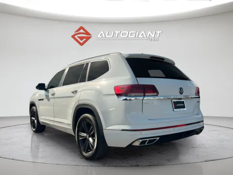 More photos of 2022 Volkswagen Atlas 3.6L V6 SEL R-Line at AutoGiant USA Indianapolis, IN