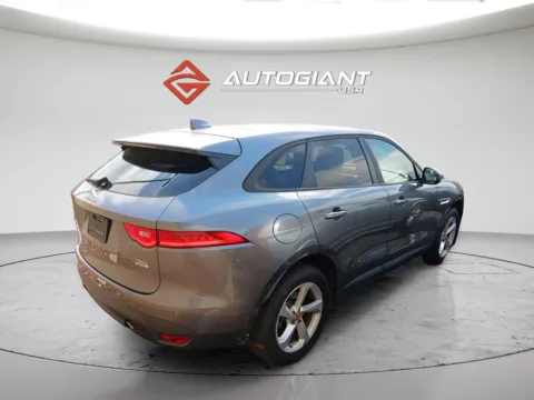 Another view of 2018 Jaguar F-PACE 30t Premium for sale in Indianapolis, IN at AutoGiant USA Indianapolis