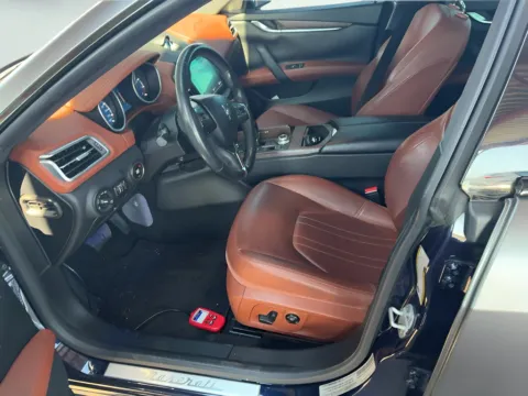 More photos of 2018 Maserati Ghibli at AutoGiant USA Indianapolis, IN