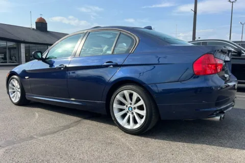 More photos of 2011 BMW 3 Series 328i at AutoGiant USA Indianapolis, IN