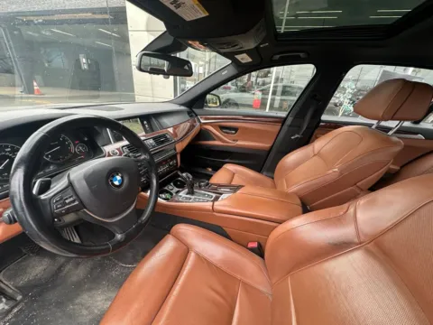 Photos of 2016 BMW 5 Series 535i xDrive for sale in Indianapolis, IN at AutoGiant USA Indianapolis