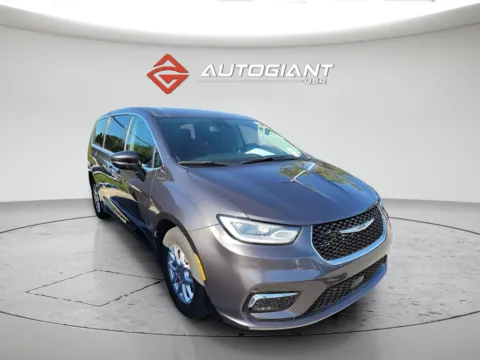 Photos of 2023 Chrysler Pacifica Touring L for sale in Indianapolis, IN at AutoGiant USA Indianapolis