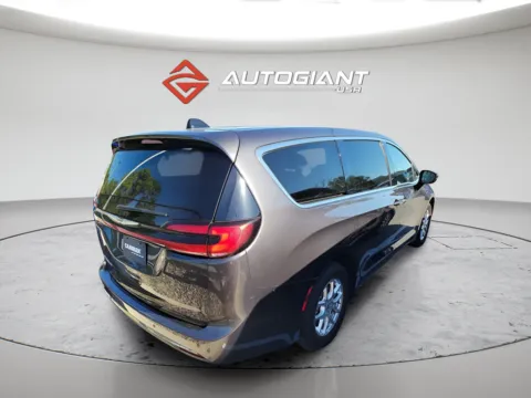 Another view of 2023 Chrysler Pacifica Touring L for sale in Indianapolis, IN at AutoGiant USA Indianapolis