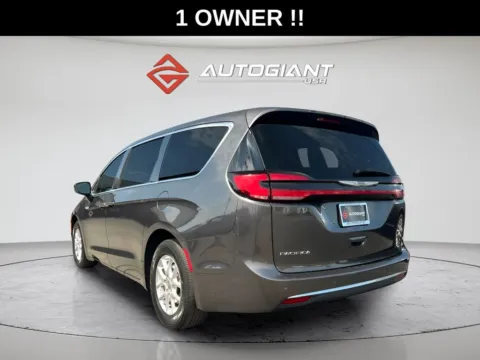 More photos of 2023 Chrysler Pacifica Touring L at AutoGiant USA Indianapolis, IN